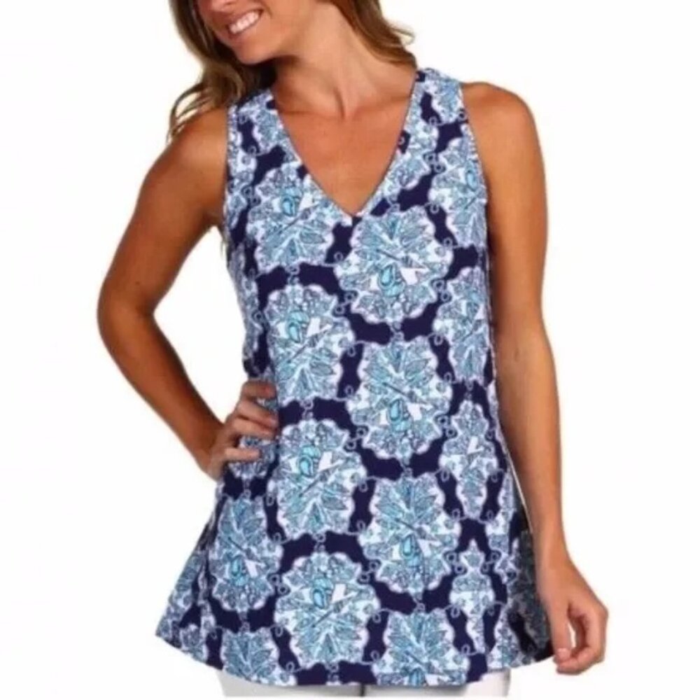 Lilly Pulitzer Blue and White Patterned Tank Top